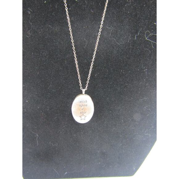 VTG 925 "Wish Upon A Star" Locket Pendant Necklace 18" Etched Design Elegant - Picture 1 of 4